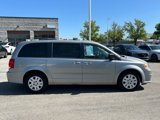 Used 2016 Dodge Grand Caravan SE w/ Quick Order Package 29E SE image 2