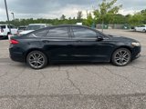 Used 2017 Ford Fusion SE image 4