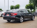 Used 2018 Honda Accord Touring image 3