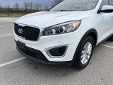 Used 2018 Kia Sorento LX image 5