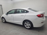 Used 2018 Chevrolet Cruze LT w/ Convenience Package image 3