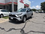 Used 2020 Toyota RAV4 LE image 2