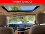 Used 2016 Toyota Highlander XLE image 4