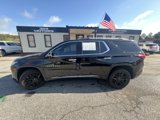 Used 2022 Chevrolet Traverse Premier image 2