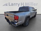 Used 2017 Toyota Tacoma TRD Off-Road image 4