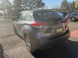 Used 2020 Nissan Kicks S image 4