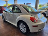 Used 2009 Volkswagen Beetle S image 4