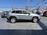 Used 2017 Jeep Cherokee Latitude w/ True North Edition image 4