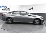 Used 2023 Nissan Altima 2.5 SV image 6