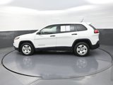 Used 2016 Jeep Cherokee Sport image 5