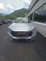 Used 2022 GMC Terrain SLE w/ Driver Convenience Package image 2