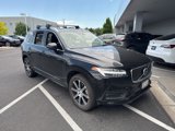 Used 2020 Volvo XC90 T6 Momentum image 2