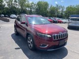Used 2019 Jeep Cherokee Limited w/ Technology Group image 2