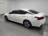 Used 2020 Nissan Altima 2.5 SV image 3