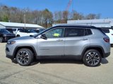 Certified 2022 Jeep Compass Limited image 2