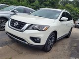 Used 2020 Nissan Pathfinder Platinum image 3