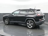 Used 2019 Jeep Cherokee Limited image 3