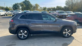 Used 2019 Jeep Cherokee Limited image 5