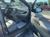 Used 2018 Toyota Sienna XLE image 5