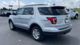 Used 2019 Ford Explorer XLT image 6