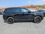 New 2025 Jeep Grand Cherokee Altitude image 5