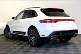 Used 2024 Porsche Macan image 3