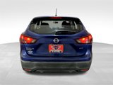 Used 2019 Nissan Rogue Sport S image 5