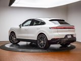Certified 2025 Porsche Cayenne Coupe image 3