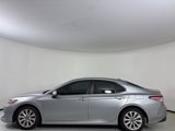 Used 2020 Toyota Camry LE image 2
