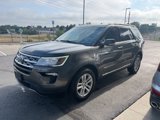 Used 2018 Ford Explorer XLT w/ Equipment Group 202A image 2