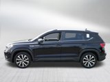 Certified 2022 Volkswagen Taos SE image 4