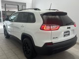 Used 2023 Jeep Cherokee Altitude Lux image 5