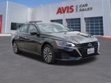 Used 2023 Nissan Altima 2.5 SV image 3