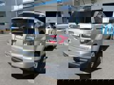 Used 2015 GMC Acadia SLE image 4