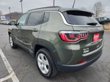 Used 2018 Jeep Compass Latitude w/ Cold Weather Group image 3
