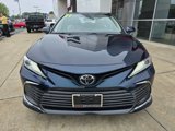 Used 2021 Toyota Camry XLE image 2