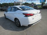 Used 2021 Nissan Versa SV image 3