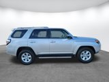Used 2016 Toyota 4Runner SR5 image 4
