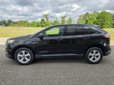 Used 2021 Ford Edge SE image 2