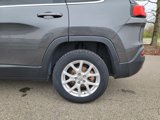 Used 2015 Jeep Cherokee Latitude image 6
