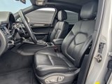 Certified 2023 Porsche Macan image 5