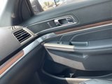 Used 2018 Ford Explorer Limited w/ Equipment Group 301A image 5