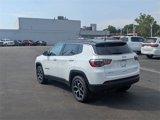 New 2025 Jeep Compass Limited image 4