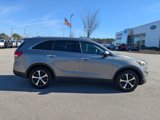 Used 2016 Kia Sorento EX image 6