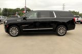 Used 2021 GMC Yukon XL Denali w/ Advanced Technology Package image 2