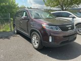 Used 2014 Kia Sorento LX image 3