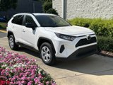 Used 2019 Toyota RAV4 LE image 2