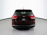 Used 2016 Kia Sorento LX image 6