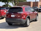 Used 2019 Jeep Cherokee Latitude w/ Popular Appearance Group image 4
