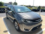 Certified 2020 Chrysler Pacifica Limited w/ Advanced Safetytec Group image 2